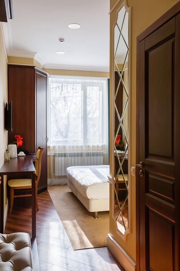 Brown Hotel Astana Extérieur photo