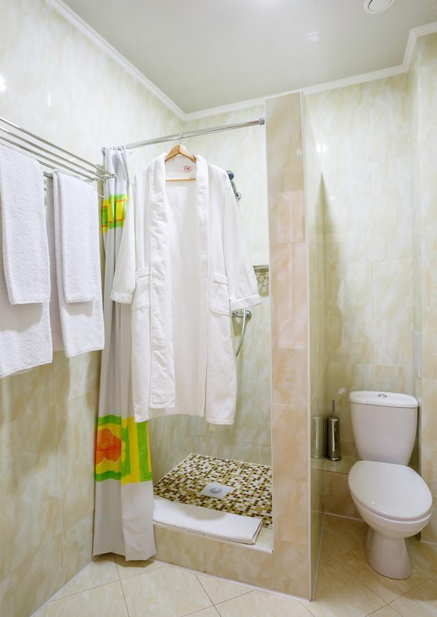 Brown Hotel Astana Extérieur photo