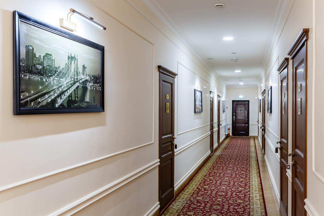 Brown Hotel Astana Extérieur photo