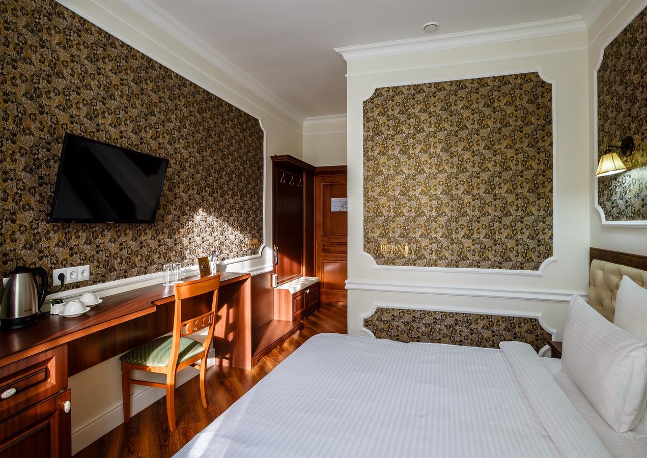 Brown Hotel Astana Extérieur photo