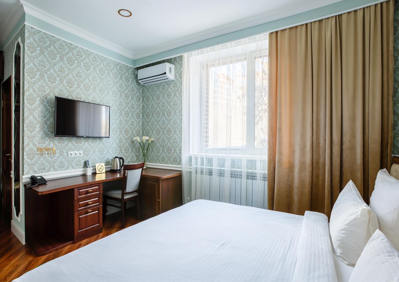 Brown Hotel Astana Extérieur photo