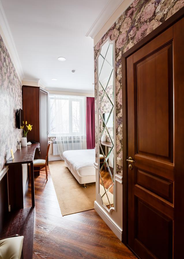 Brown Hotel Astana Extérieur photo