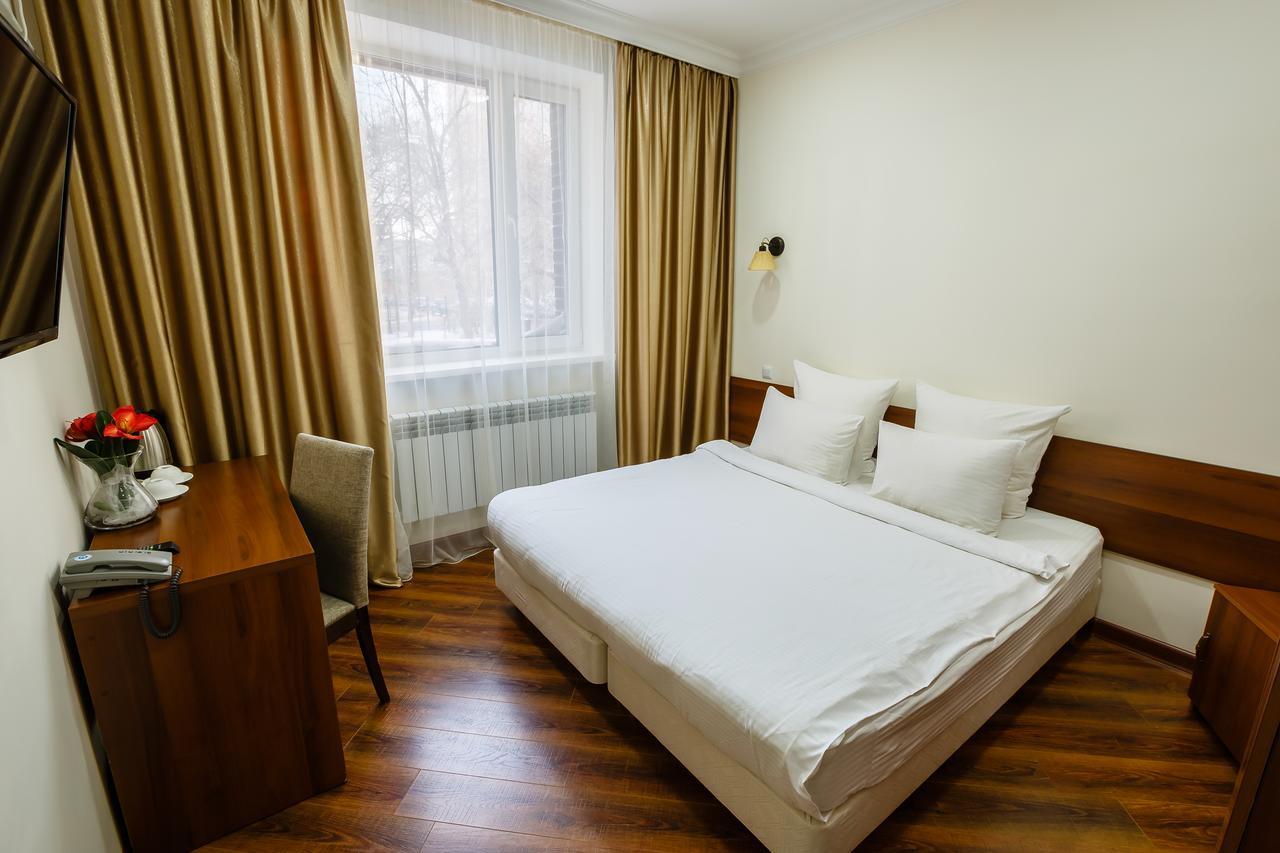 Brown Hotel Astana Extérieur photo